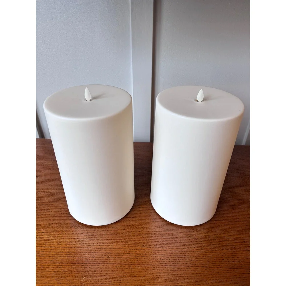 Pottery Barn Luminara Flameless LED Pillar Candles Set of 2 Ivory 6x10 Ivory